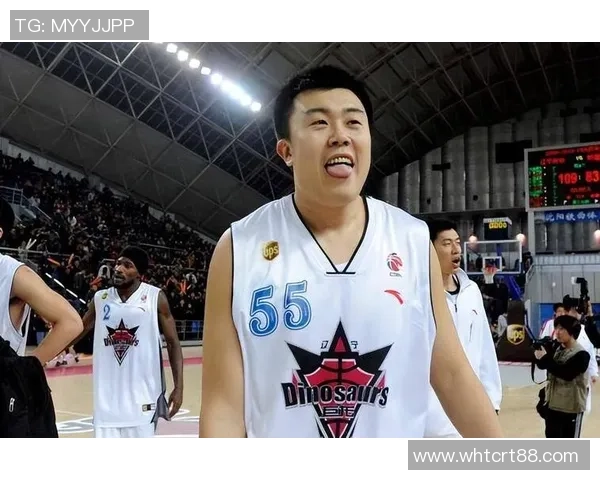 韩德君：从篮球新星到职业生涯巅峰的传奇之路与奋斗历程